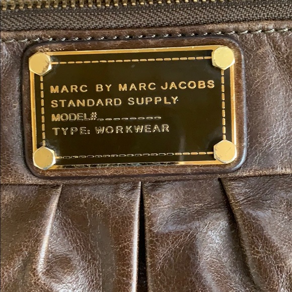 Marc by Marc Jacobs Wristlet - Picture 2 of 7